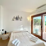 La Petite Smeralda